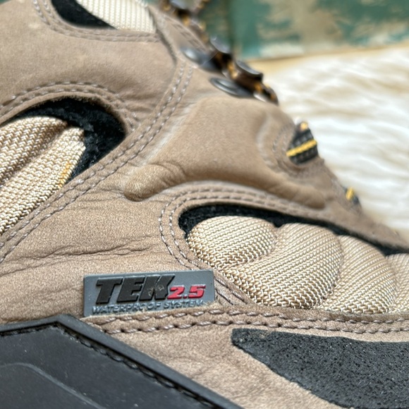 LL Bean Winter Boots - Picture 10 of 11